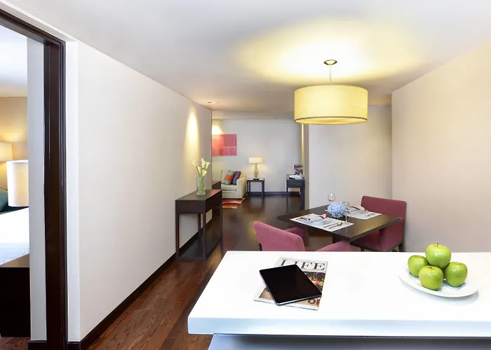 Hotel Sathorn Vista, - Marriott Executive