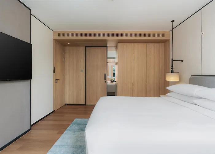 Sathorn Vista, - Marriott Executive 5* Bangkok