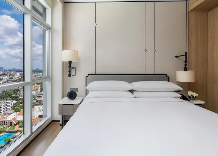 Hotel Sathorn Vista, - Marriott Executive